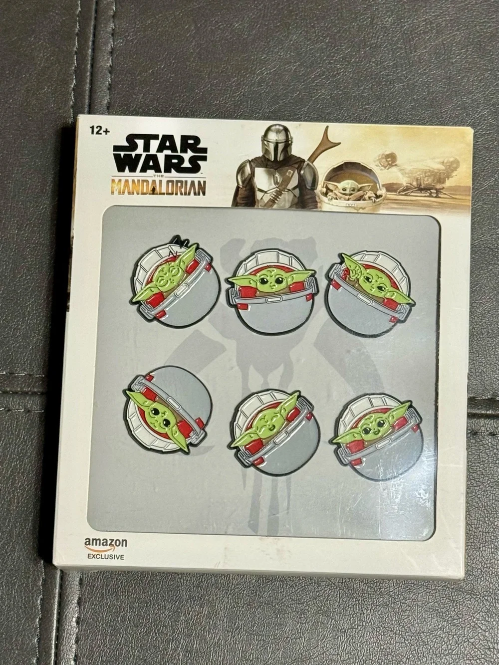 Star Wars The Child Mandalorian Limited Edition Metal 6 Lapel Pin Set